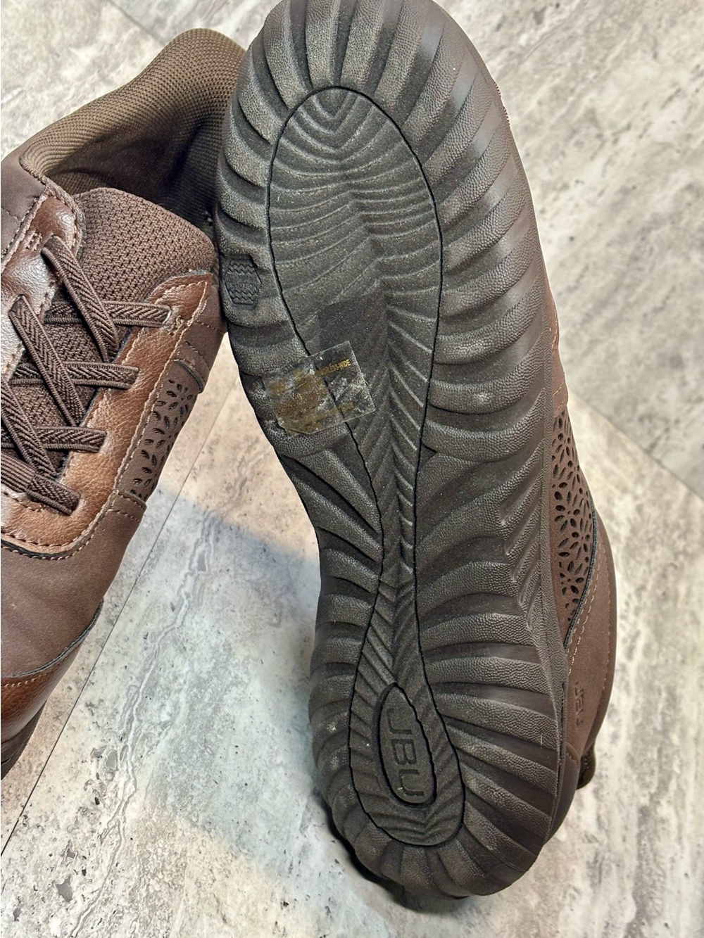 JBU Veronica Touchless Hands Free Comfort Brown Slip On Sneakers Sz 8W - Picture 7 of 7